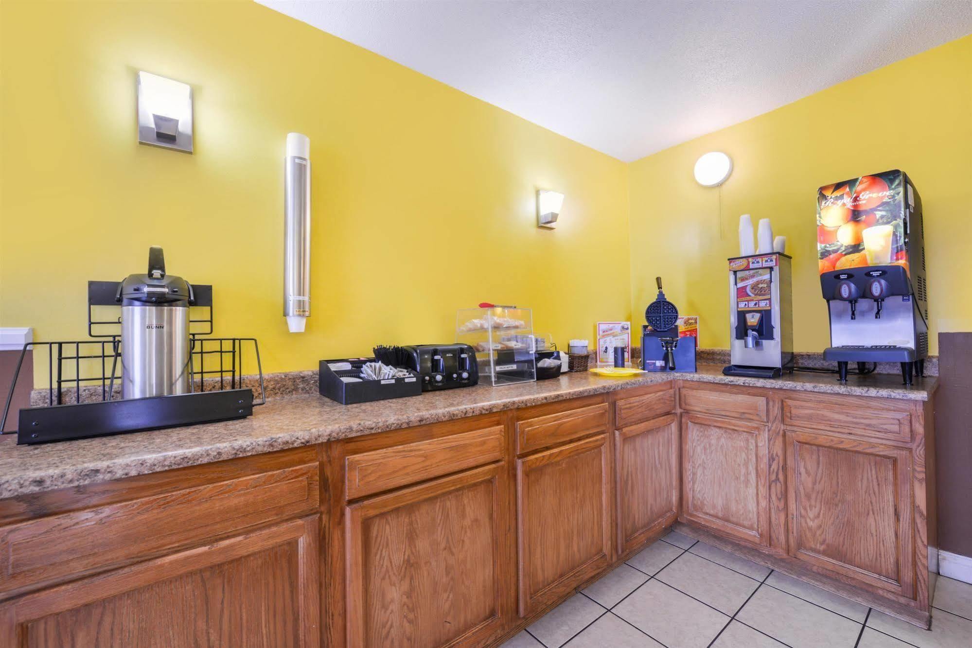 Americas Best Value Inn - Somerset Εξωτερικό φωτογραφία
